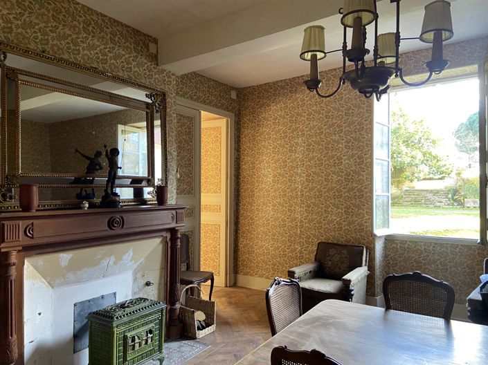 Image No.20-9 Bed House for sale