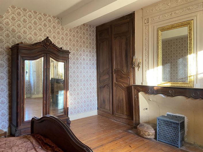 Image No.22-9 Bed House for sale