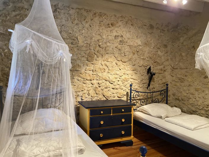 Image No.29-8 Bed House for sale