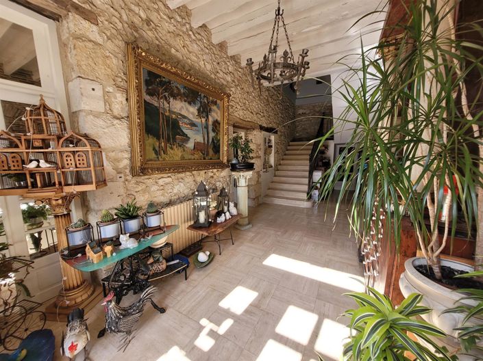 Image No.3-8 Bed House for sale