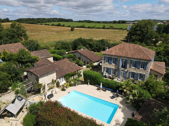 Image No.35-8 Bed House for sale