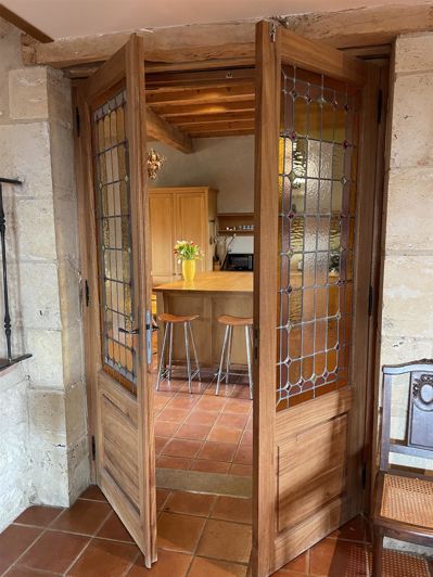 Image No.10-7 Bed House for sale