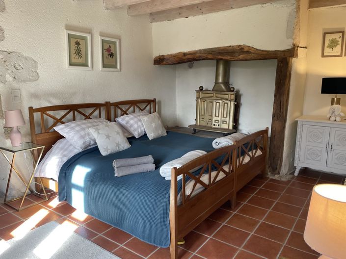 Image No.13-7 Bed House for sale