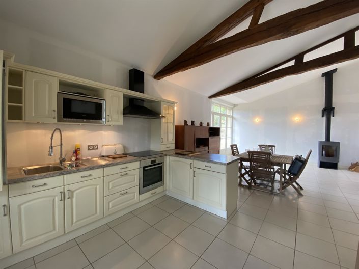 Image No.27-7 Bed House for sale