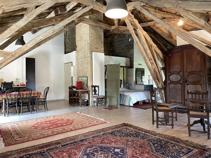 Image No.20-8 Bed House for sale