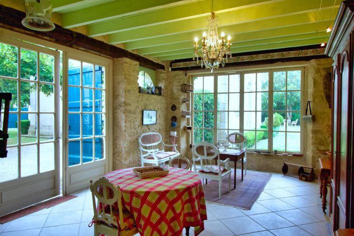 Image No.20-6 Bed House for sale