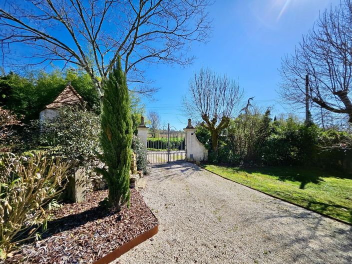 Image No.26-4 Bed House for sale