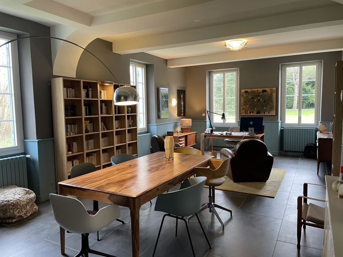 Image No.6-4 Bed House for sale