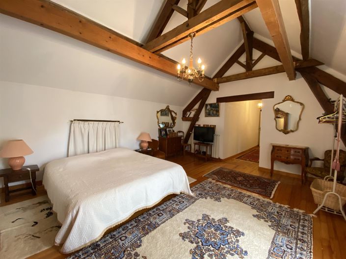 Image No.16-4 Bed House for sale