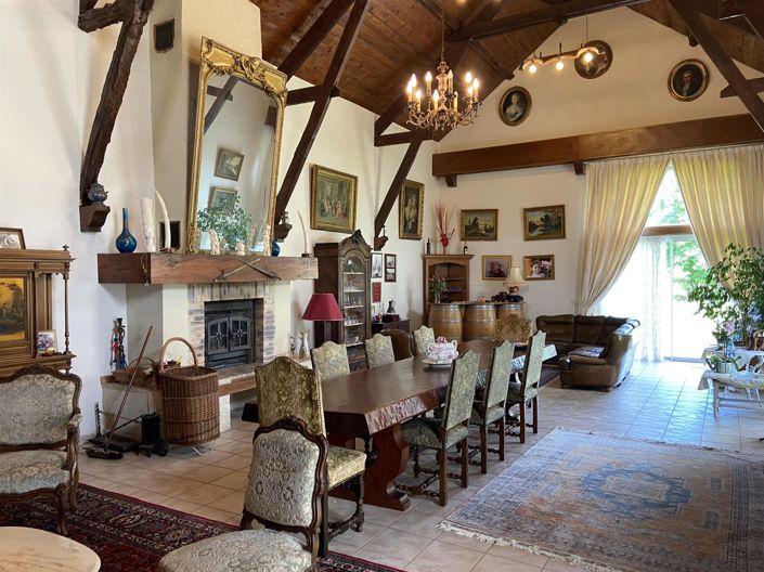 Image No.5-4 Bed House for sale