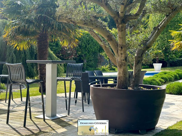 Image No.16-9 Bed House for sale