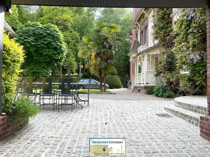 Image No.4-9 Bed House for sale