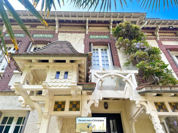 Image No.5-9 Bed House for sale