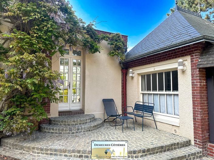 Image No.8-9 Bed House for sale