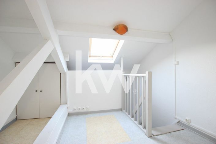 Image No.1-House for sale