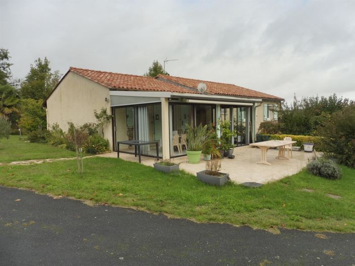 Image No.1-Maison de 4 chambres à vendre à Ribérac
