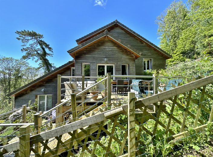 Image No.1-4 Bed House for sale