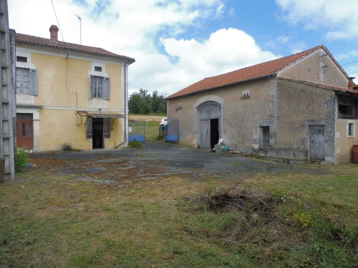 Image No.1-3 Bed House for sale