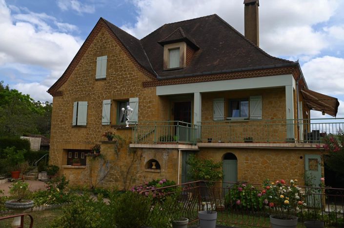 Image No.1-Maison de 6 chambres à vendre à Gourdon