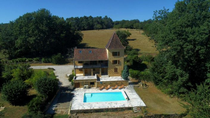 Image No.1-4 Bed House for sale