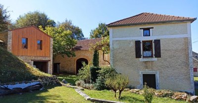 1 - Léobard, Apartment