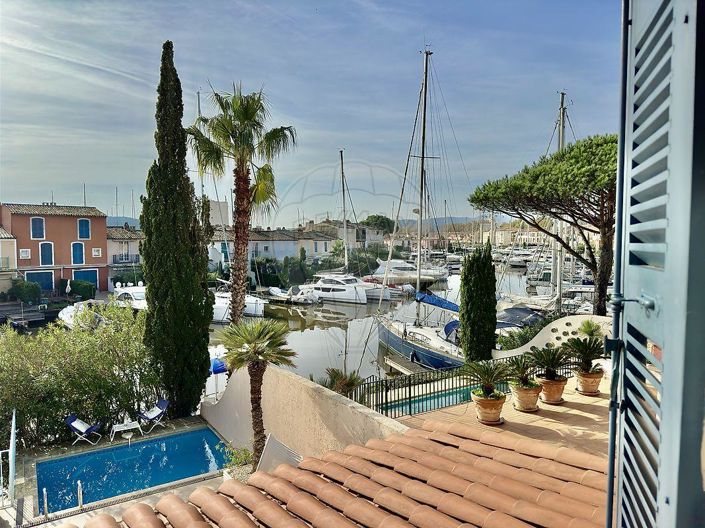 Image No.1-3 Bed House for sale
