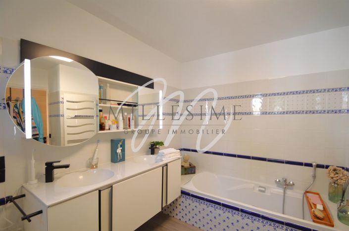 Image No.13-5 Bed House for sale