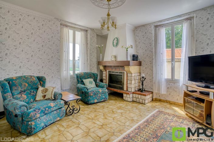 Image No.3-4 Bed House for sale