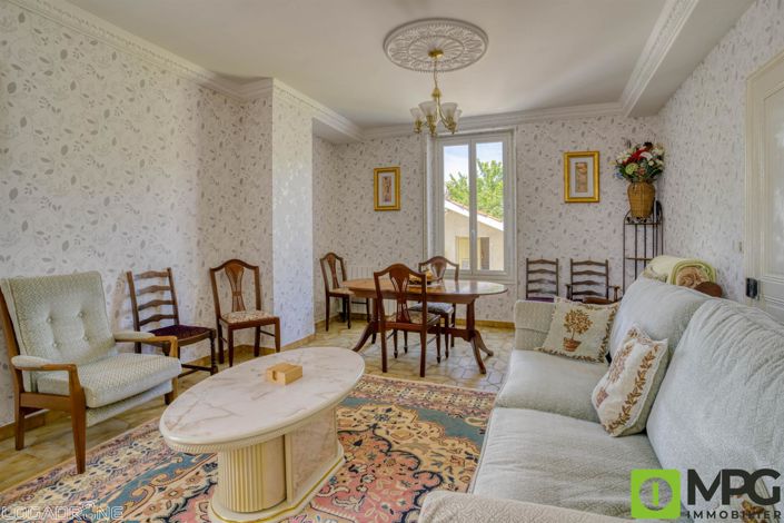 Image No.5-4 Bed House for sale