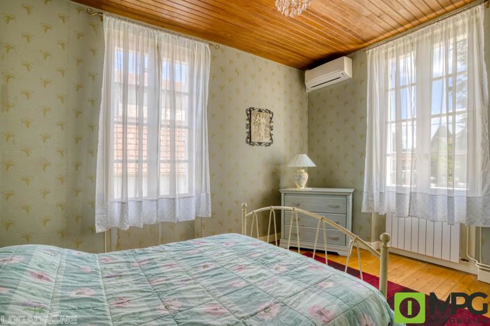 Image No.9-4 Bed House for sale