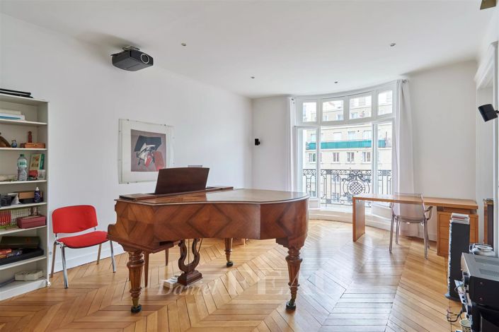 Image No.17-Appartement de 5 chambres à vendre à Paris