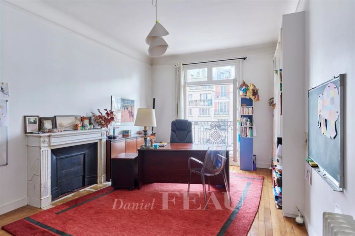 Image No.18-Appartement de 5 chambres à vendre à Paris