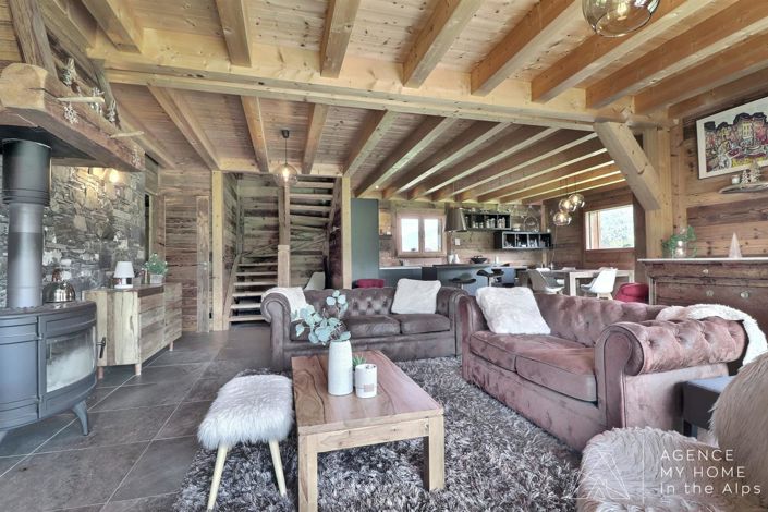 Image No.1-5 Bed House for sale