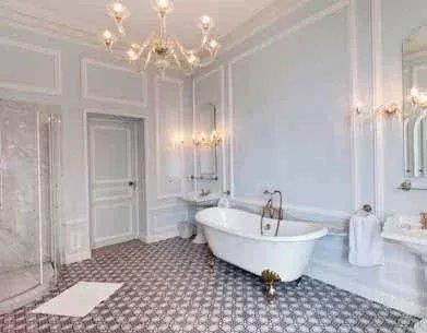 Image No.18-5 Bed House for sale