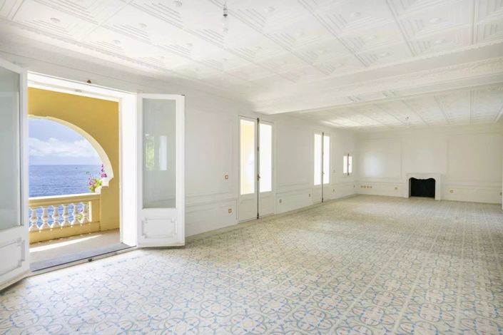 Image No.7-5 Bed House for sale