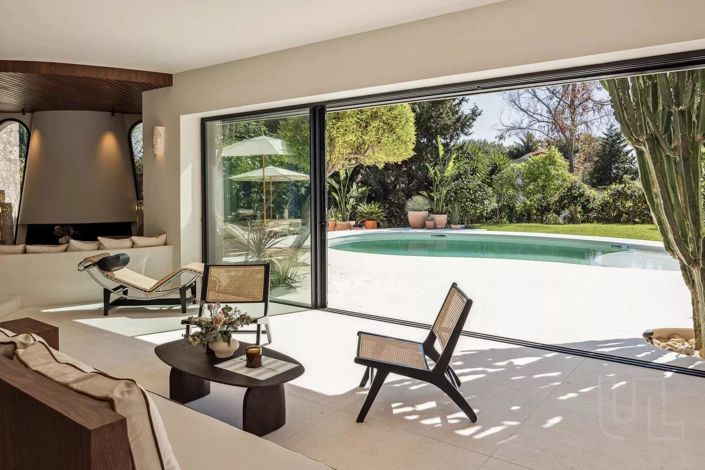 Image No.3-5 Bed House for sale