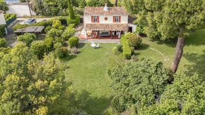 Maison de 4 chambres à vendre à Antibes