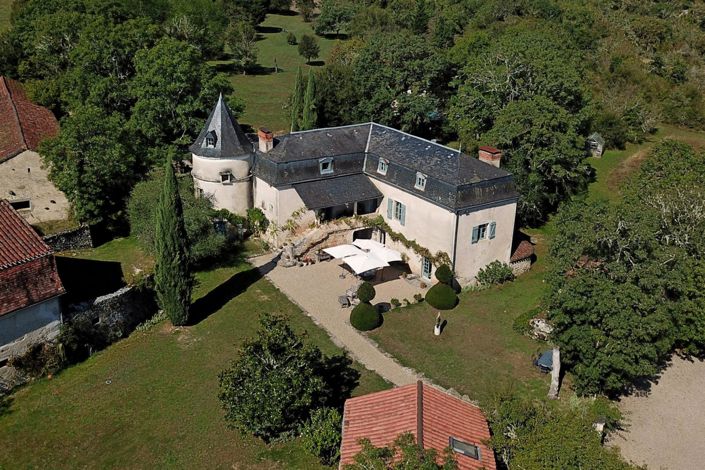 Image No.1-7 Bed House for sale