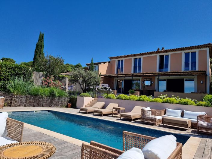 Image No.1-6 Bed House for sale