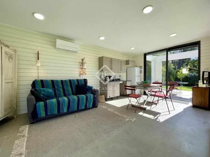 Image No.25-5 Bed House for sale