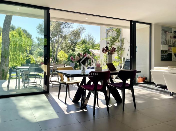 Image No.3-5 Bed House for sale