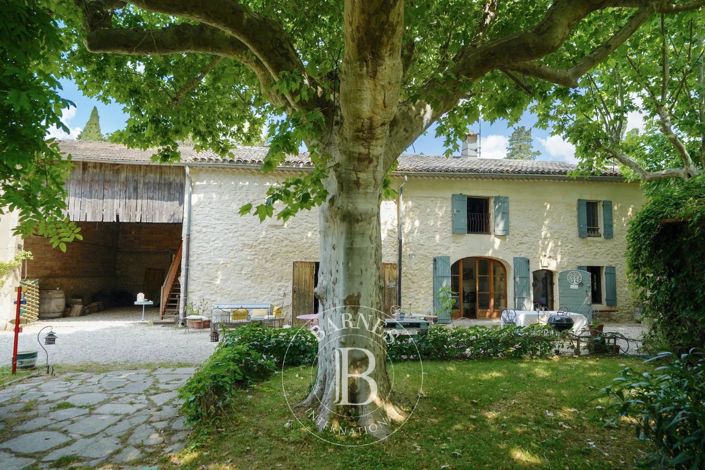 Image No.1-5 Bed House for sale
