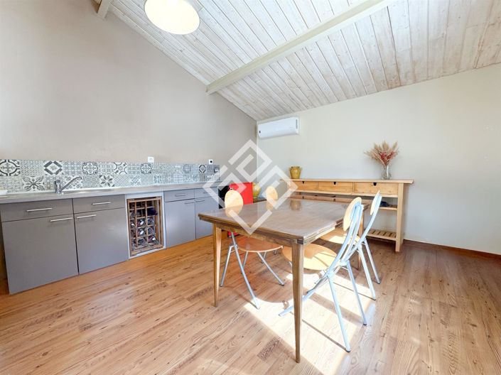 Image No.17-4 Bed House for sale