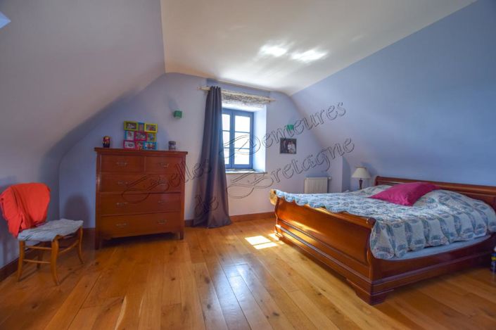 Image No.14-16 Bed Property for sale