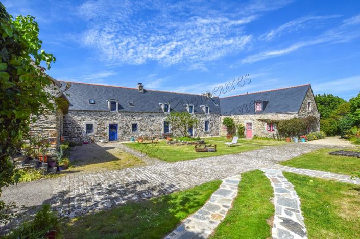 Image No.2-16 Bed Property for sale