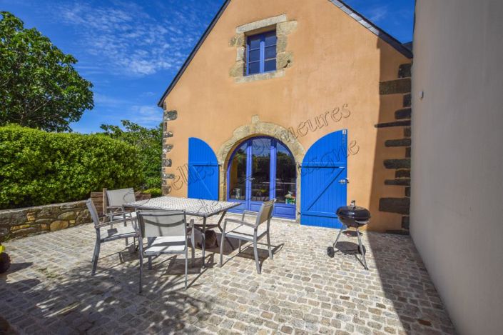 Image No.5-16 Bed Property for sale