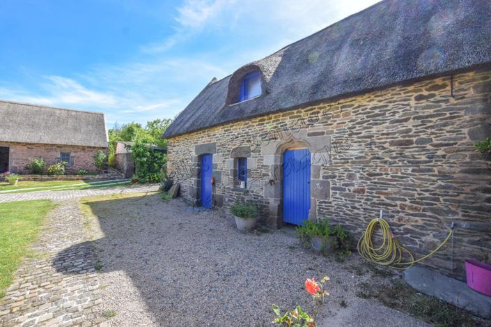 Image No.8-16 Bed Property for sale