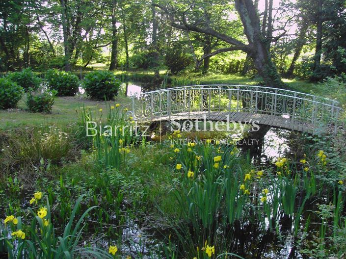 Image No.4-Propriété de 7 chambres à vendre à Dax