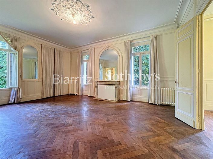 Image No.7-Propriété de 7 chambres à vendre à Dax