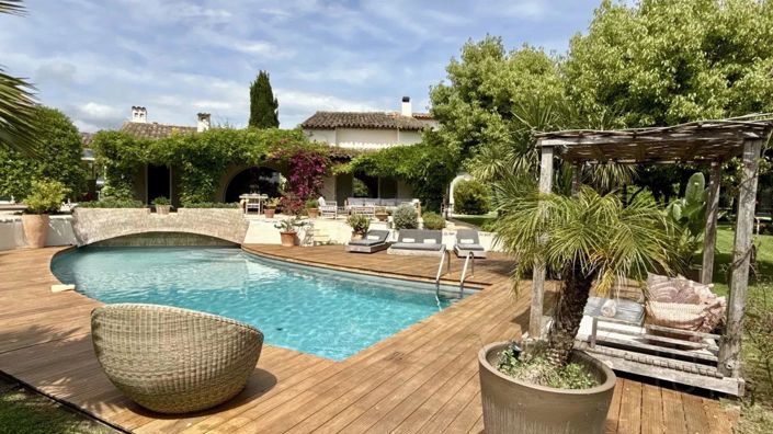 Image No.15-5 Bed House for sale